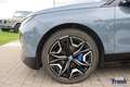 BMW iX 40 / M-SPORT / TREKHK / 360CAM / SKYLNGE / SFT-CLS Grijs - thumbnail 4