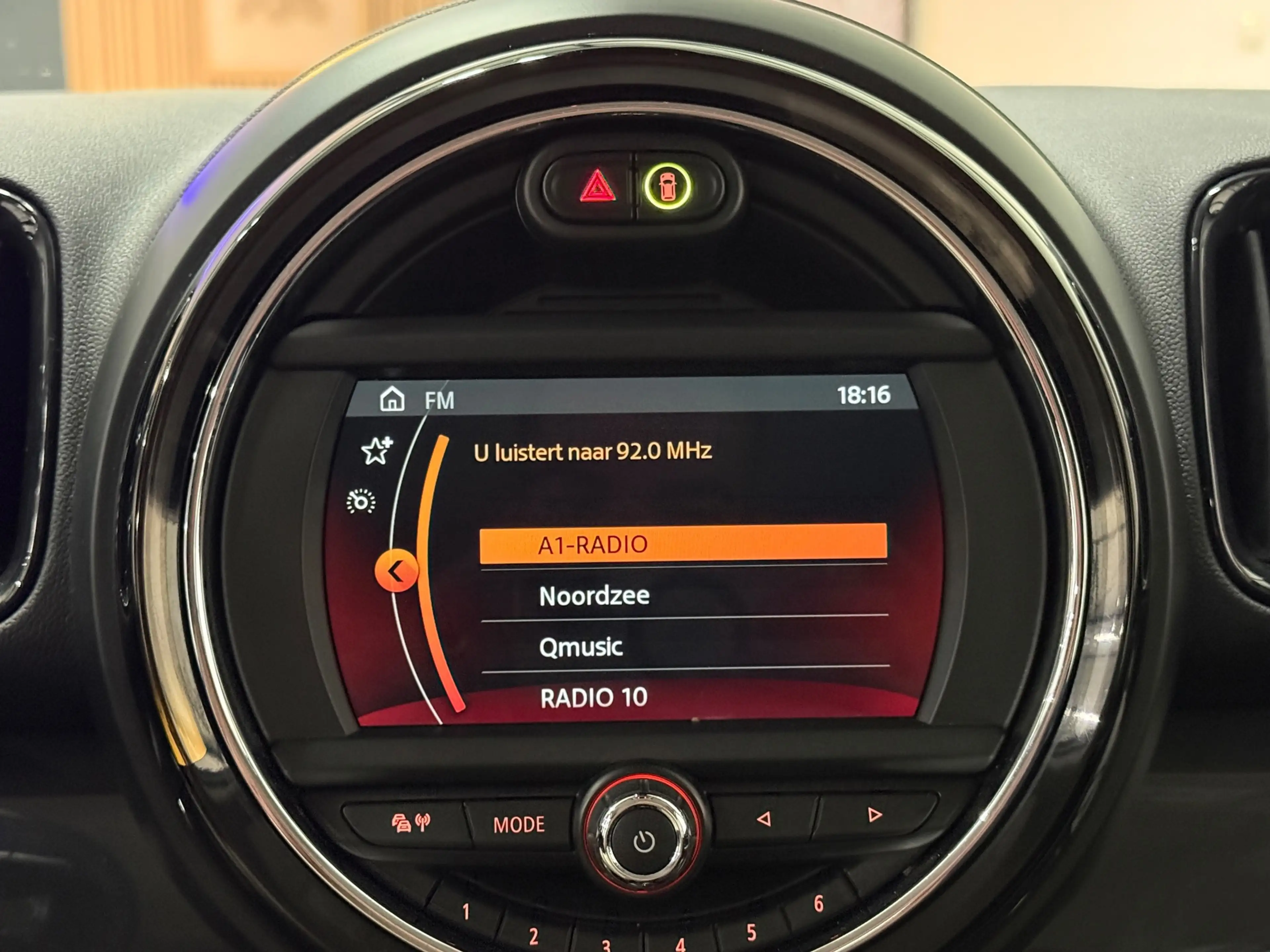 MINI Cooper SE Countryman ALL4 AUT SOH 94,8 | 224pk | PHEV | Midnight Black — photo 30