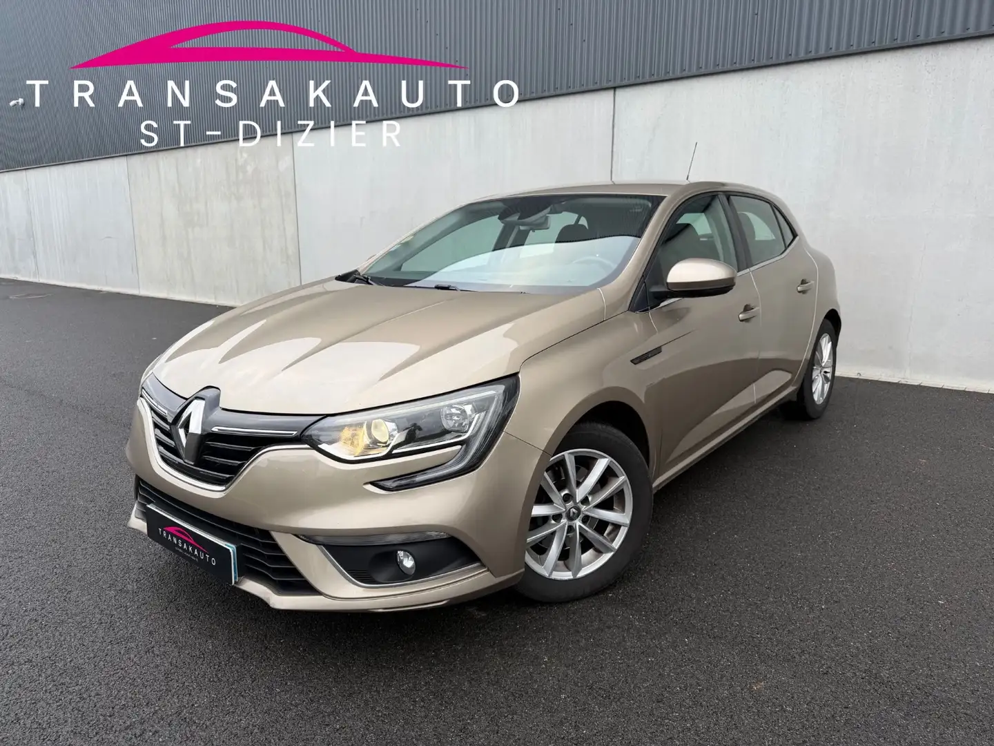 Renault Megane Mégane IV Berline dCi 130 Energy Zen Beige - 1