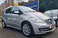Mercedes-Benz A 180 ELEGANCE Autom/Klima/Temp/Sitzh/PDC/Allw. Zilver - thumbnail 2