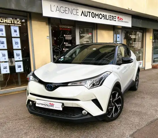 Toyota C-HR 1.8 HYBRIDE 122 GRAPHIC *SUIVI COMPLET TOYOTA*