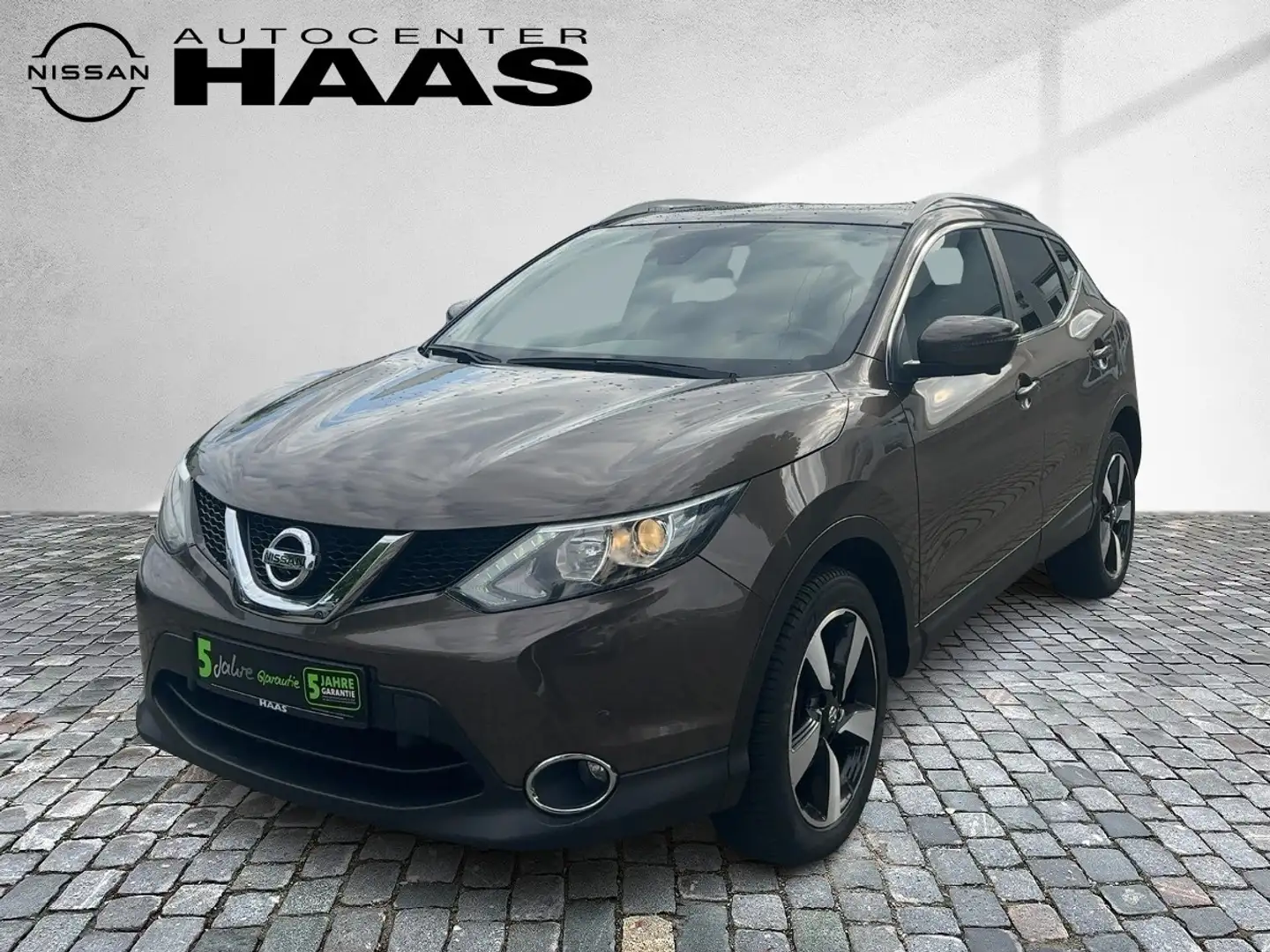 Nissan Qashqai 1.6 DIG-T N-Vision Braun - 2