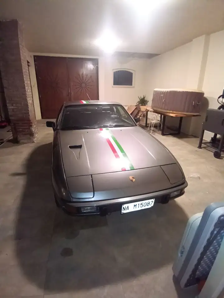 Porsche 924 2.0, foto 8