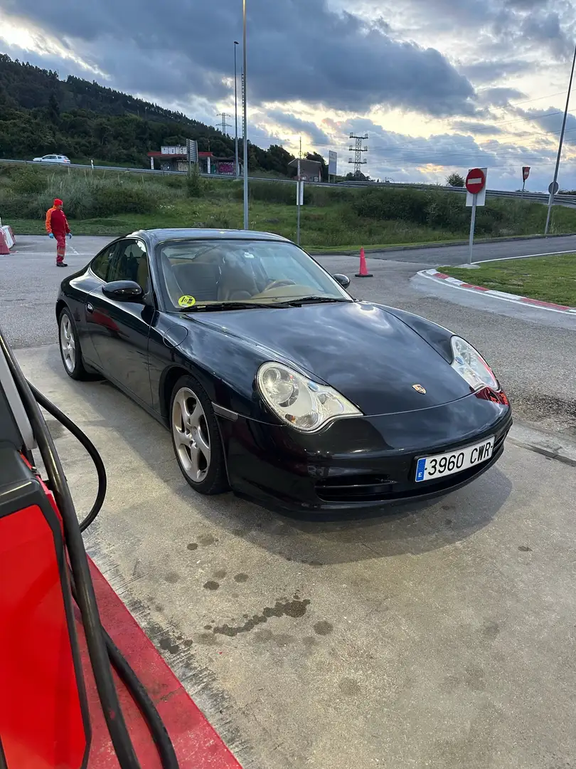 Porsche 911 996 Carrera 4 Fekete - 2