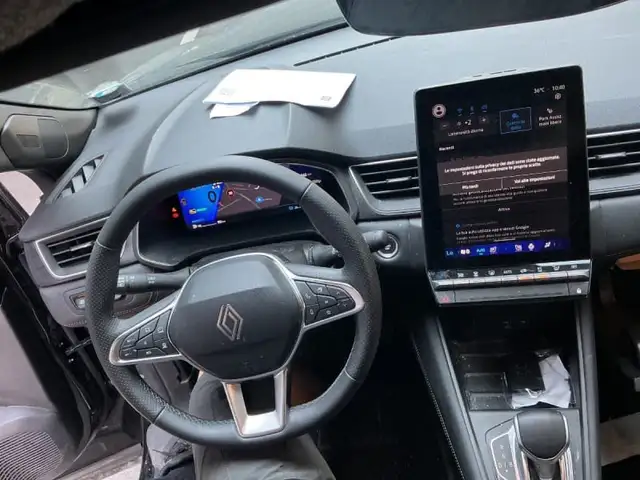 Renault Symbioz view 4