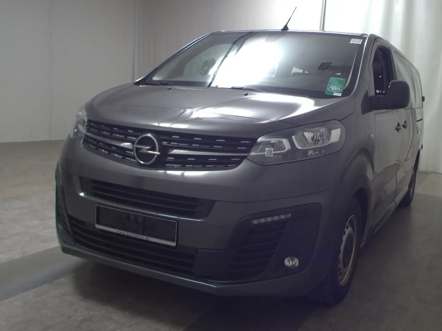 Opel Vivaro Kombi 1.5 D 9-Sitze Navi RFK Klima PDC Grau - 2