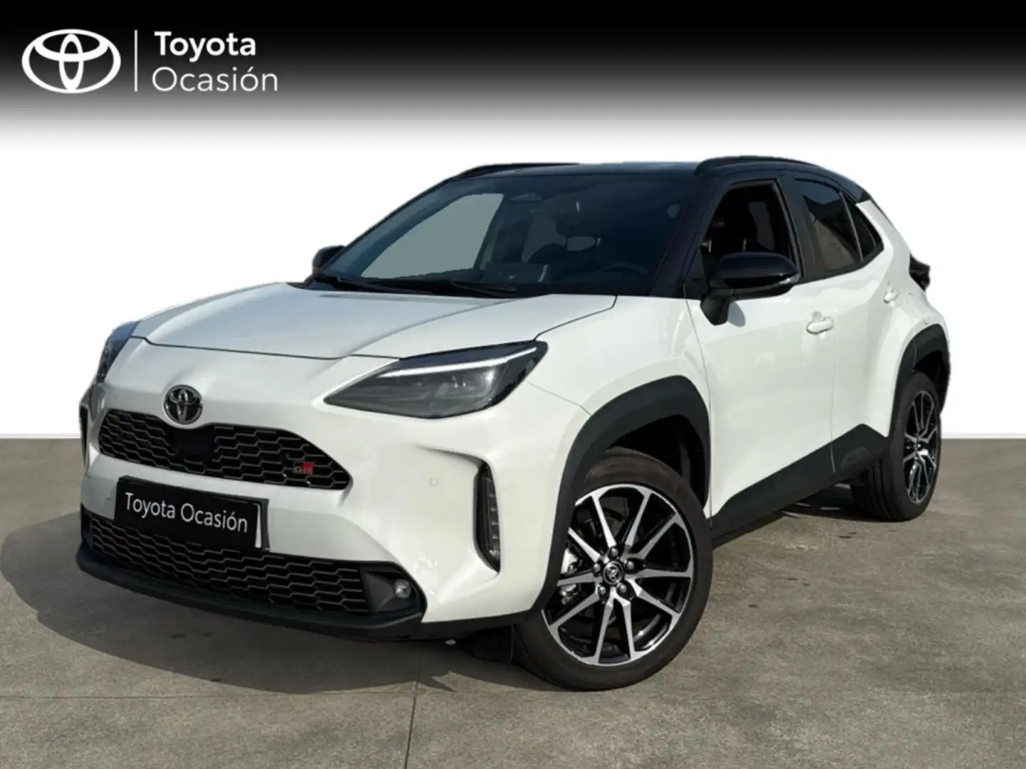 Toyota Yaris Cross 130H GR Sport Grijs - 1