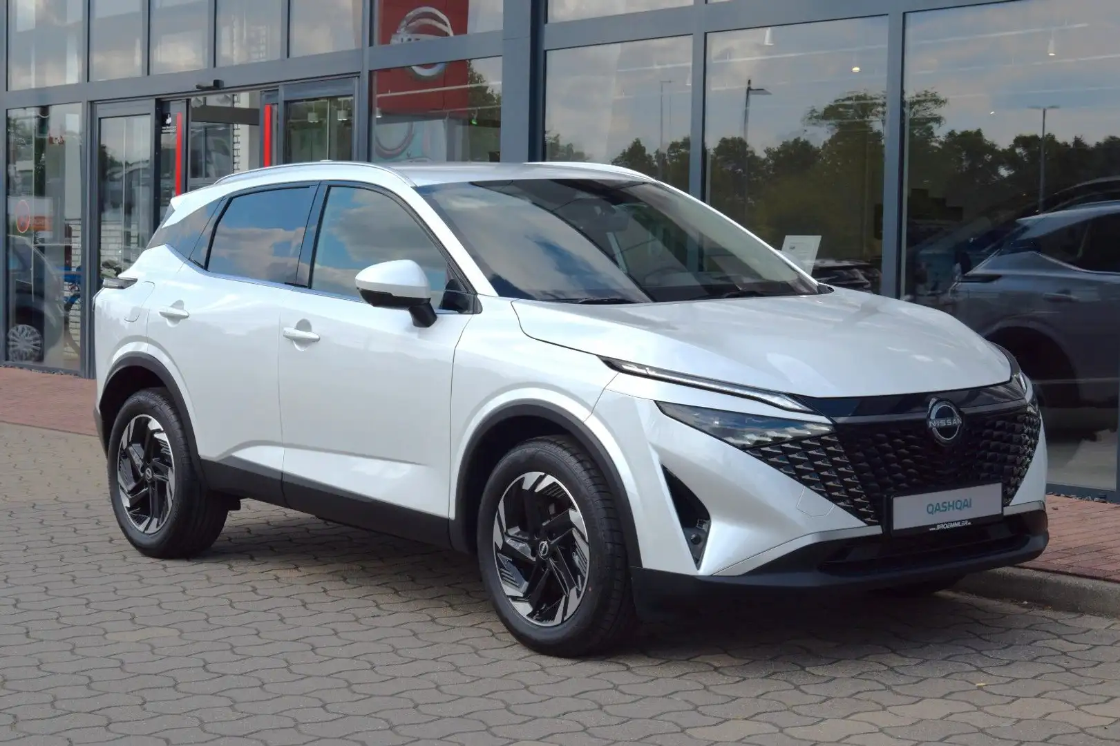 Nissan Qashqai N-Connecta Winter Komfort AFA Weiß - 1