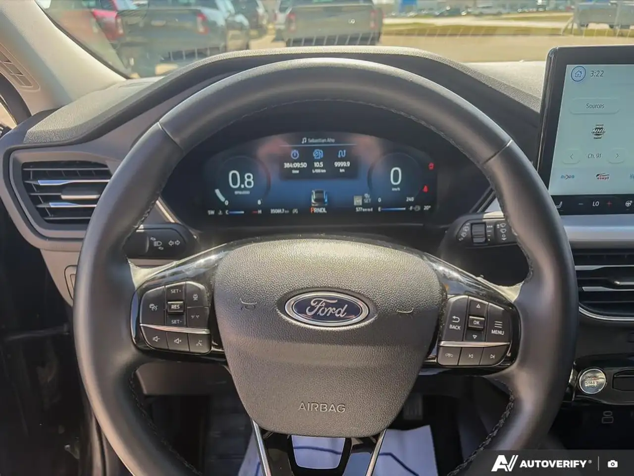 Ford Escape снимка Ford Escape