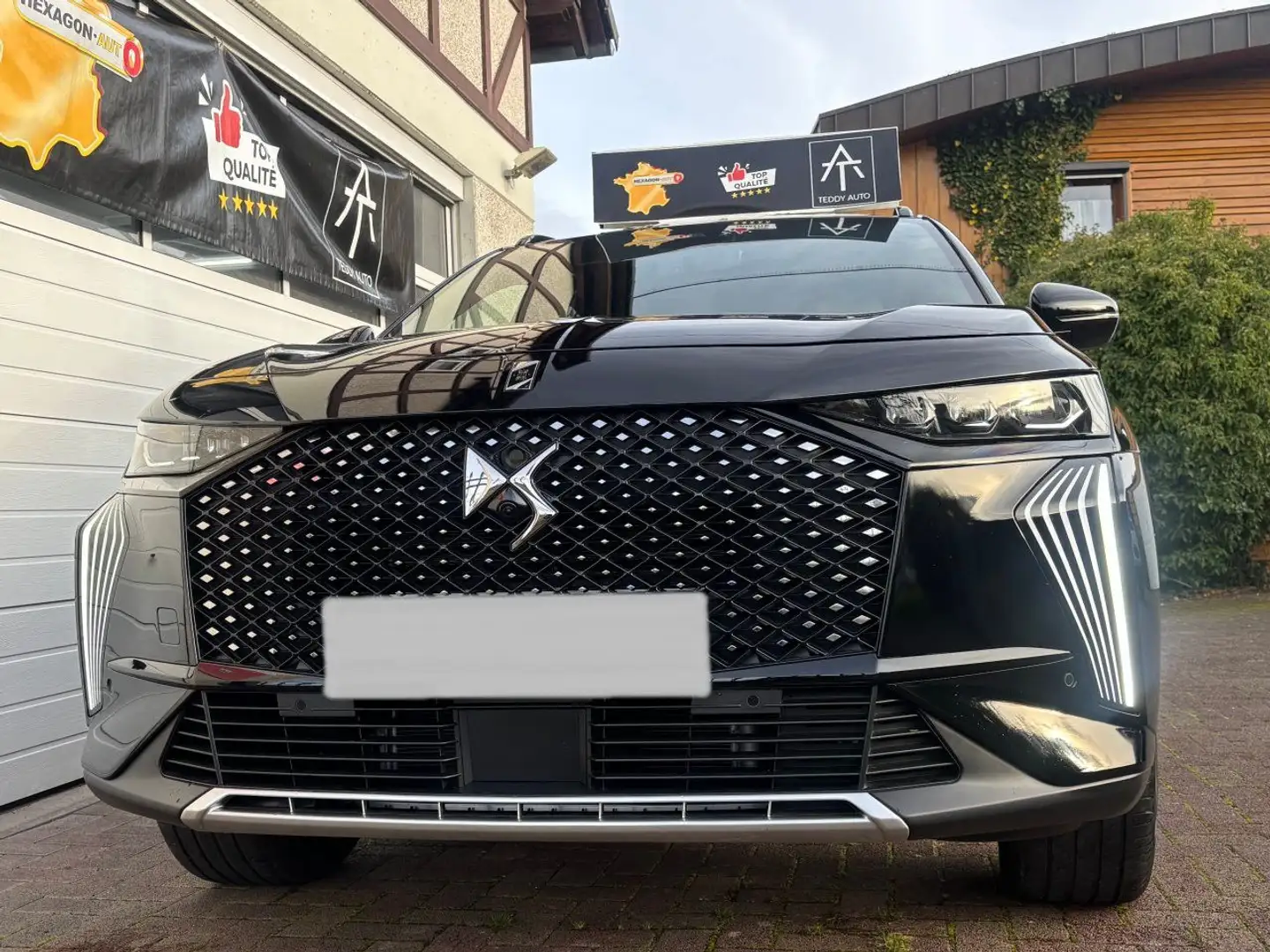 DS Automobiles DS 7 Crossback DS7 Etoile BlueHDI 130 EAT8 Panodach, AHK, VOLL Schwarz - 2