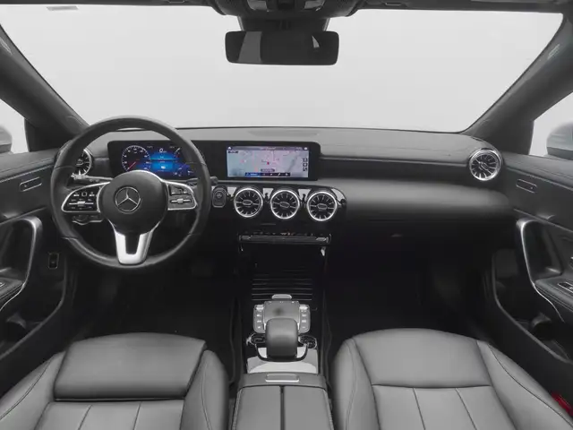 Mercedes-Benz CLA view 18