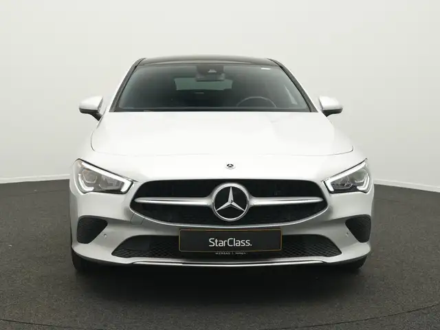 Mercedes-Benz CLA view 2
