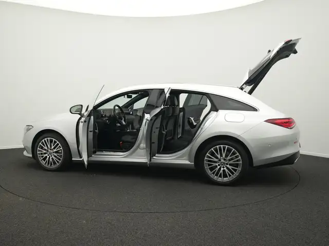 Mercedes-Benz CLA view 16