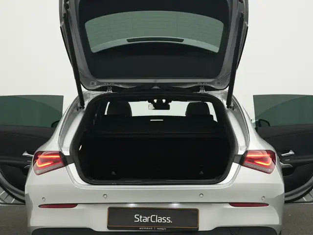 Mercedes-Benz CLA view 17