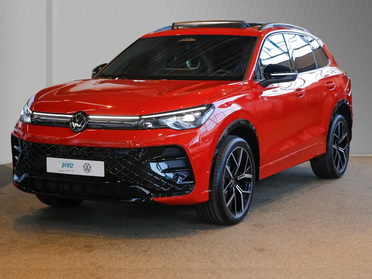 Volkswagen Tiguan 2.0 TDI DSG 4M R-Line Pano, AHK, Standh. VLW Oranje - 2