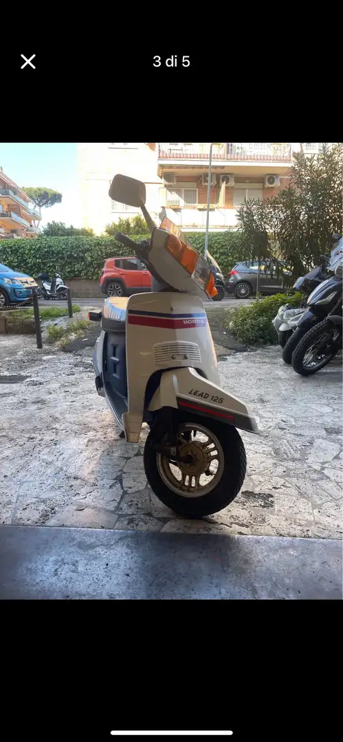 Honda Lead - 1