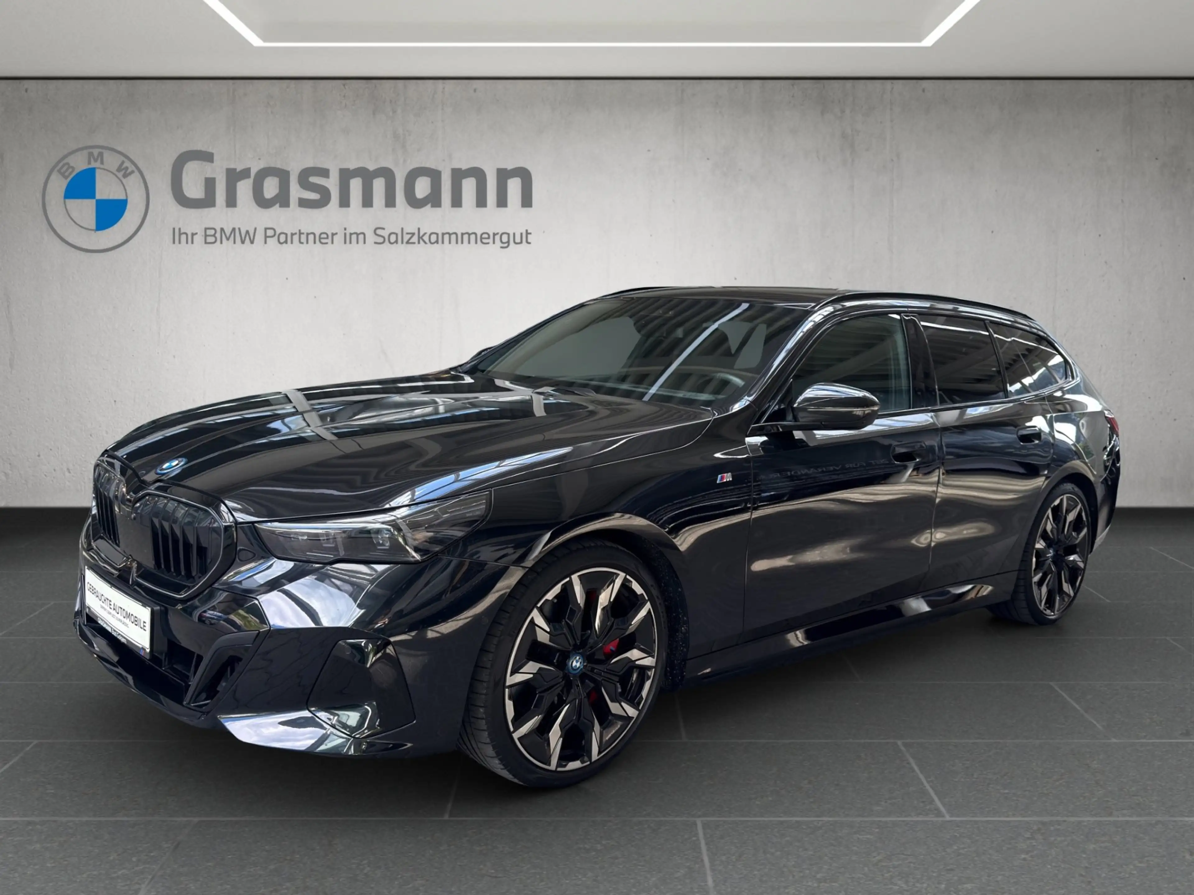BMW i5 eDrive40