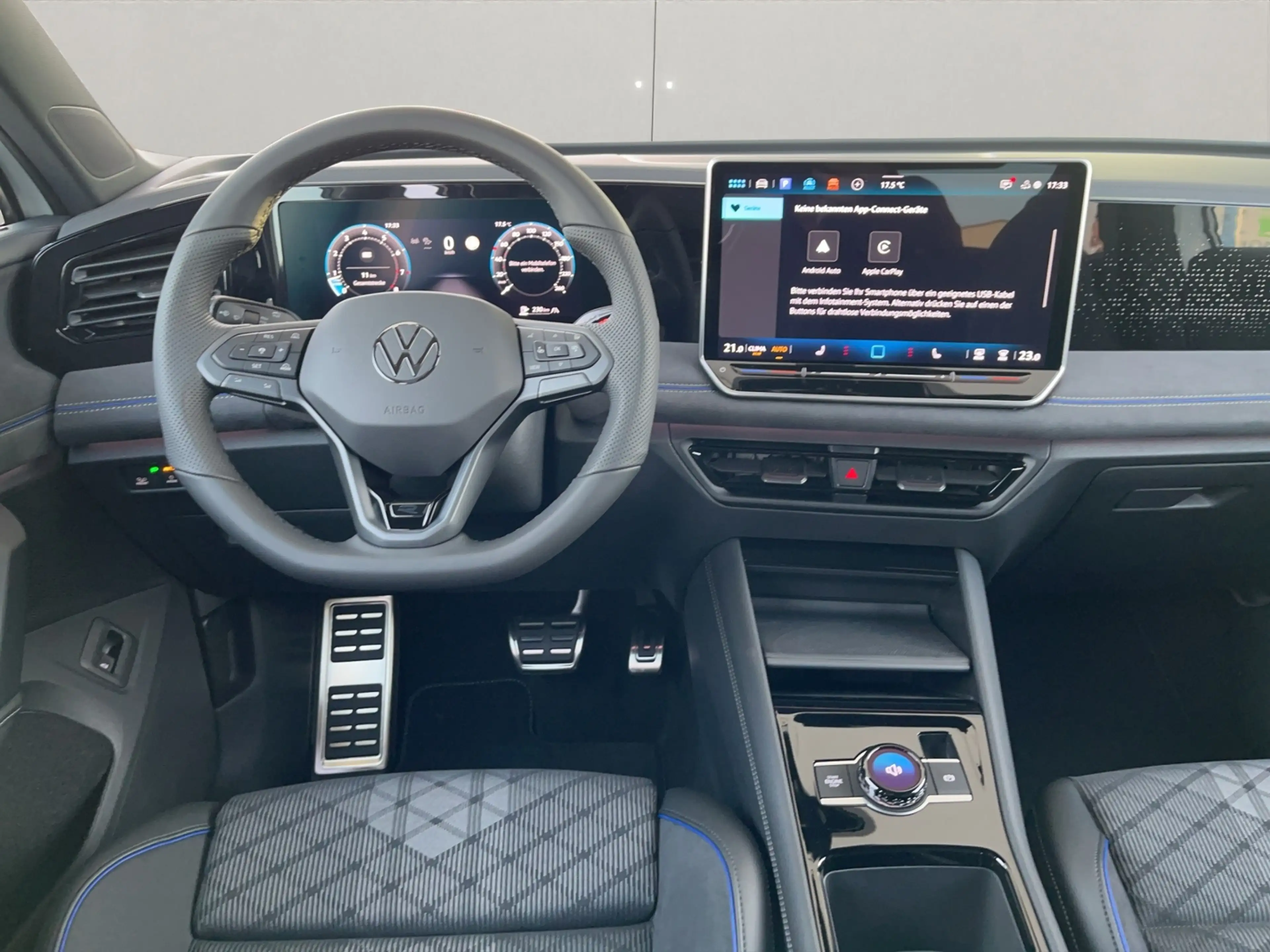 Volkswagen Tiguan 1.5 eTSI R-Line, DSG — photo 12