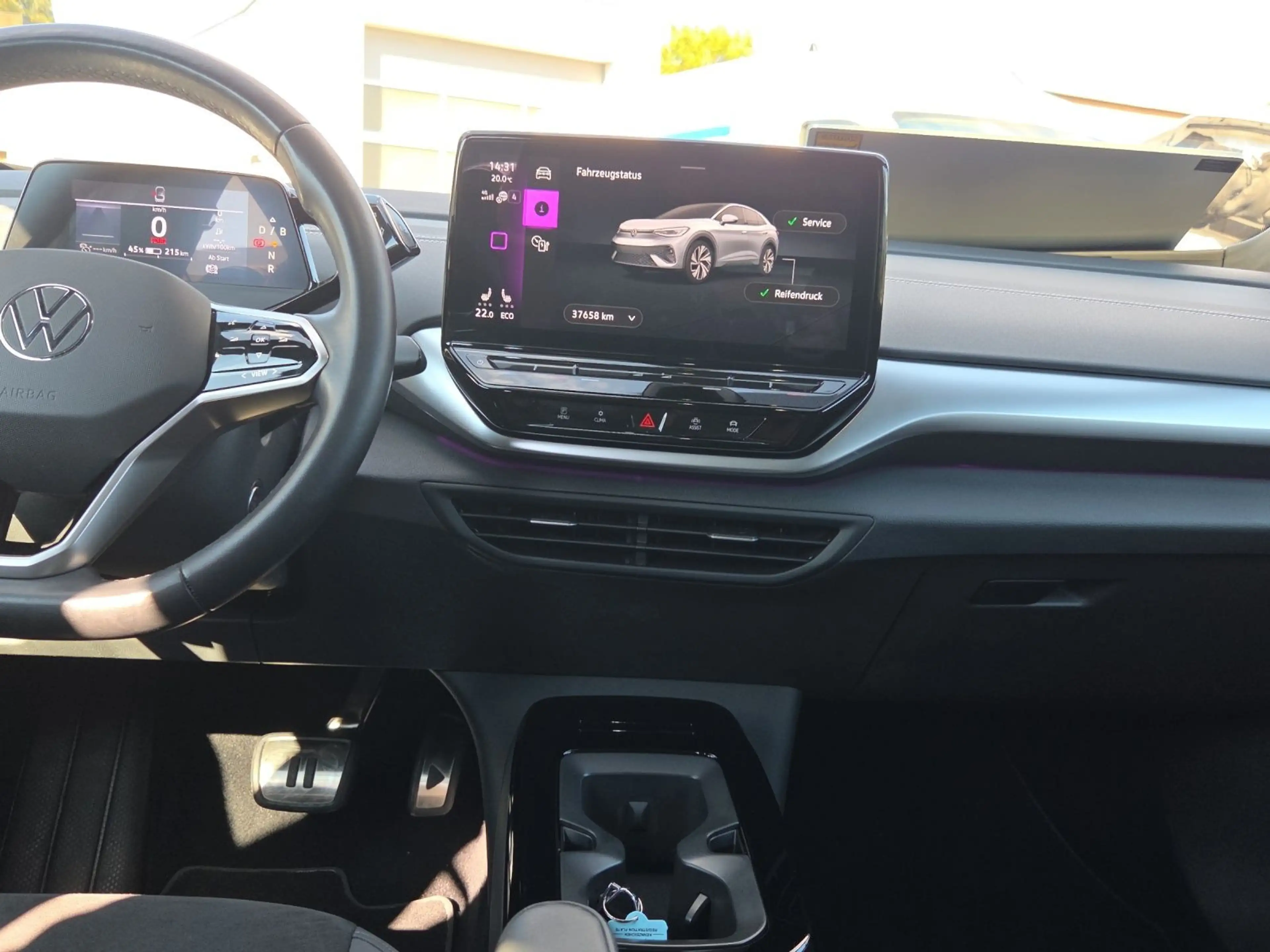 Volkswagen ID.5 Pro Performance Navi*Wärmep.*AHK*IQ-Light*I — photo 9