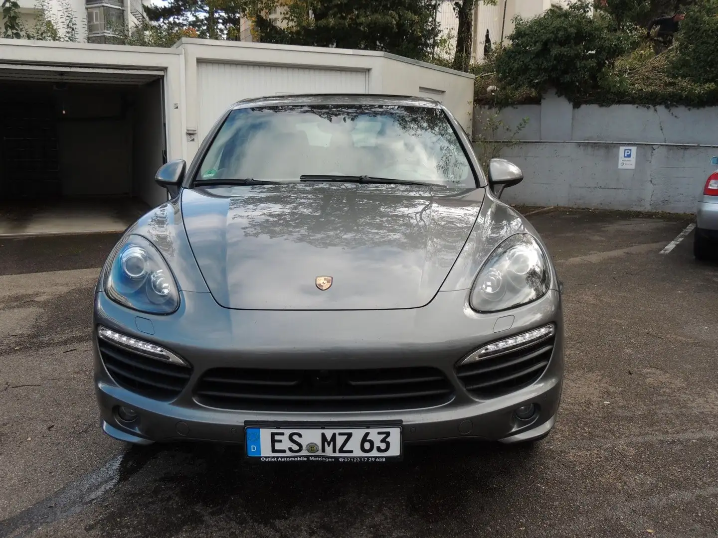 Porsche Cayenne S Diesel*Sport-Design* Grau - 2