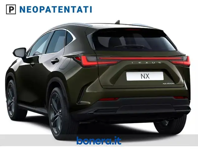 Lexus NX view 3