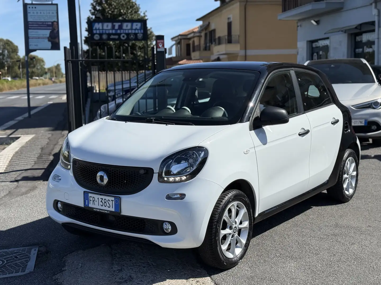 smart forFour 1.0 Youngster 71cv Uff. ok per Neopatentati Blanc - 1