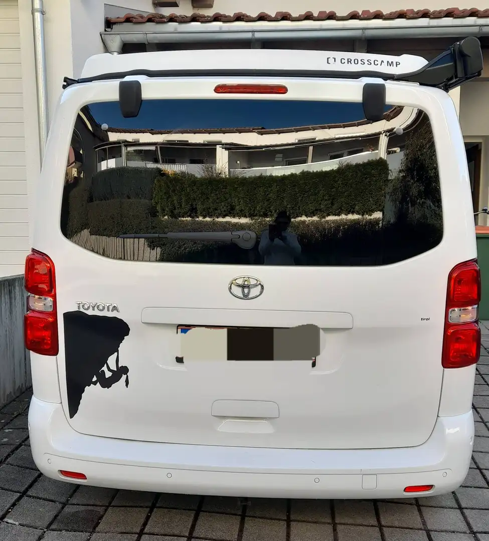 Toyota Proace Crosscamp Weiß - 2