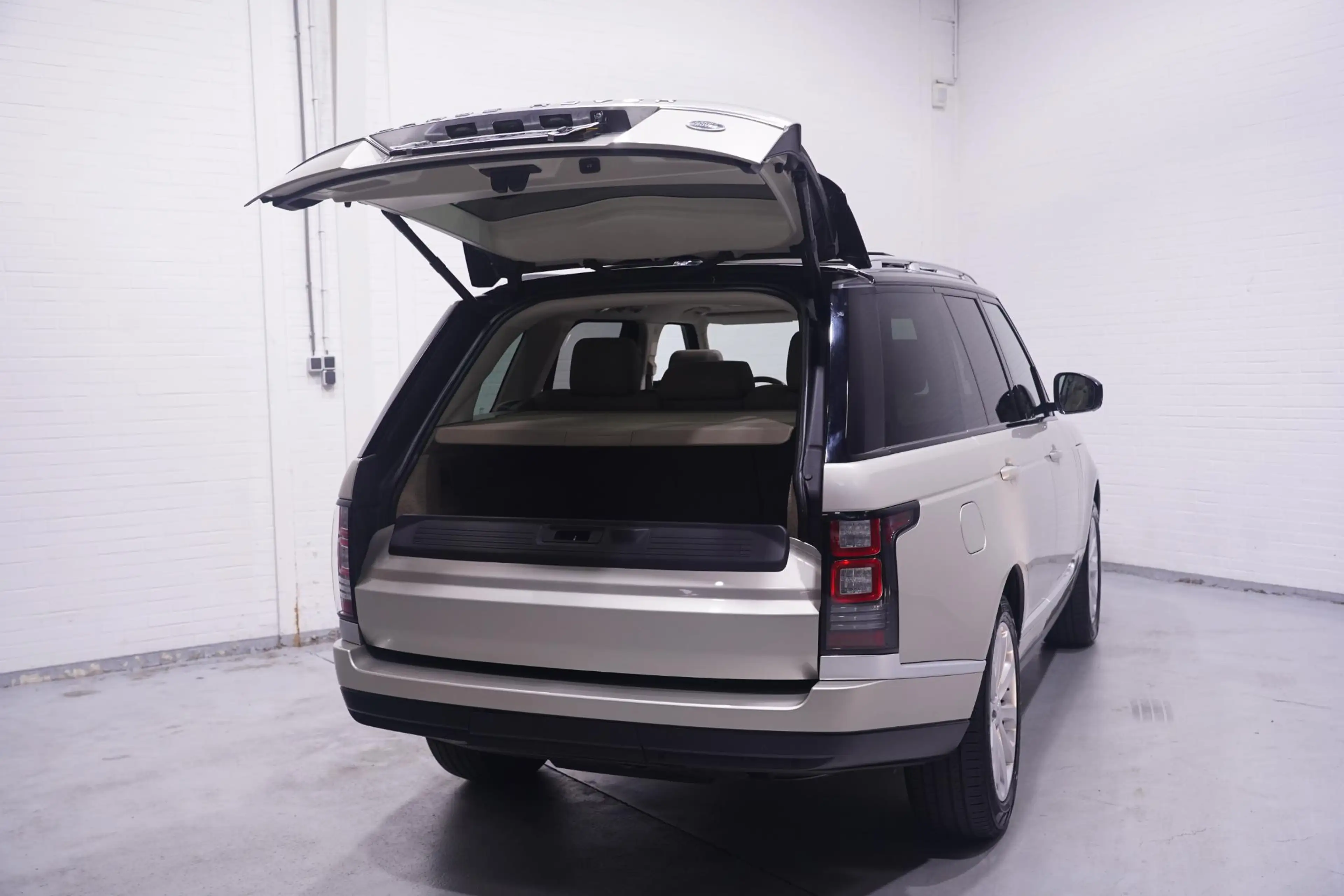 Land Rover Range Rover 3.0 TDV6 HSE Panodak Stoel- en voorruitverwarming — photo 15