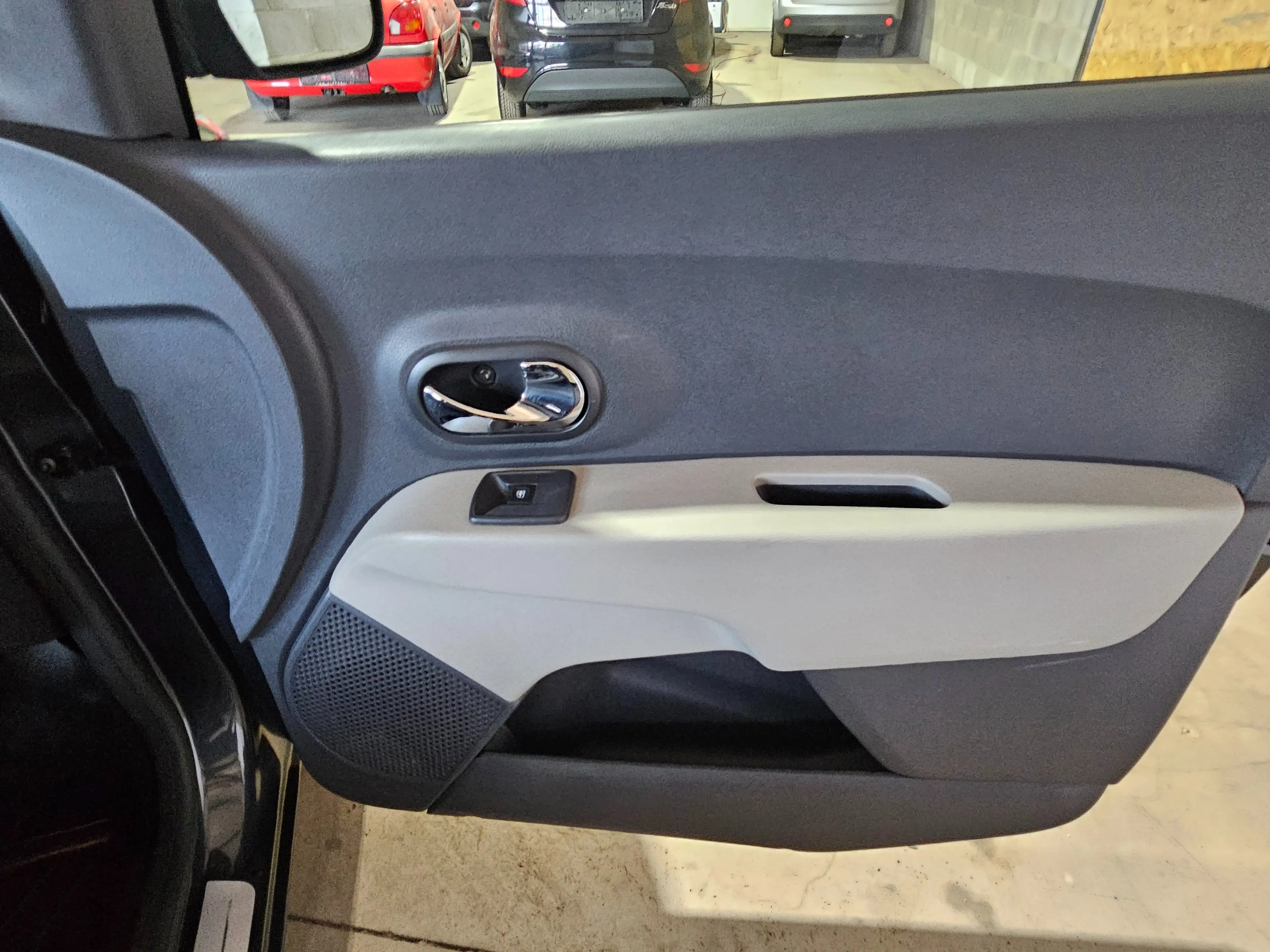 Dacia Lodgy Laureate — photo 14