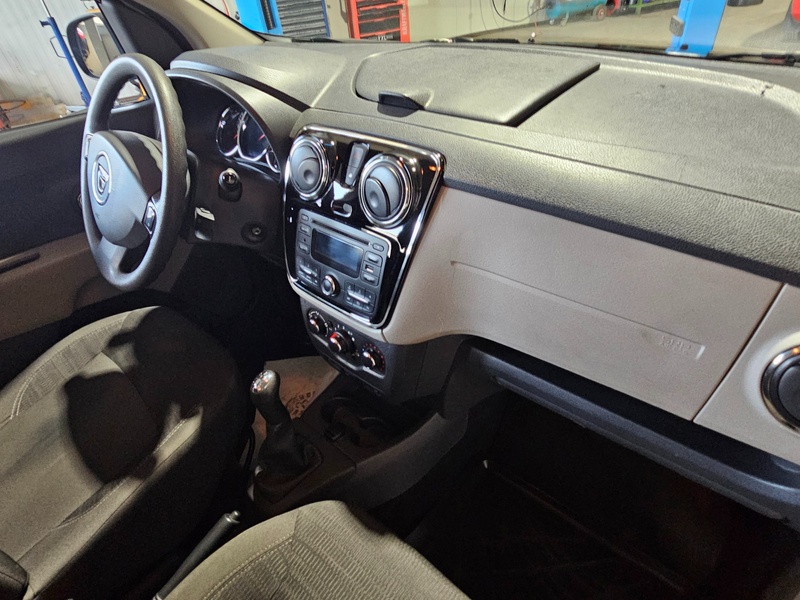Dacia Lodgy Laureate — photo 12