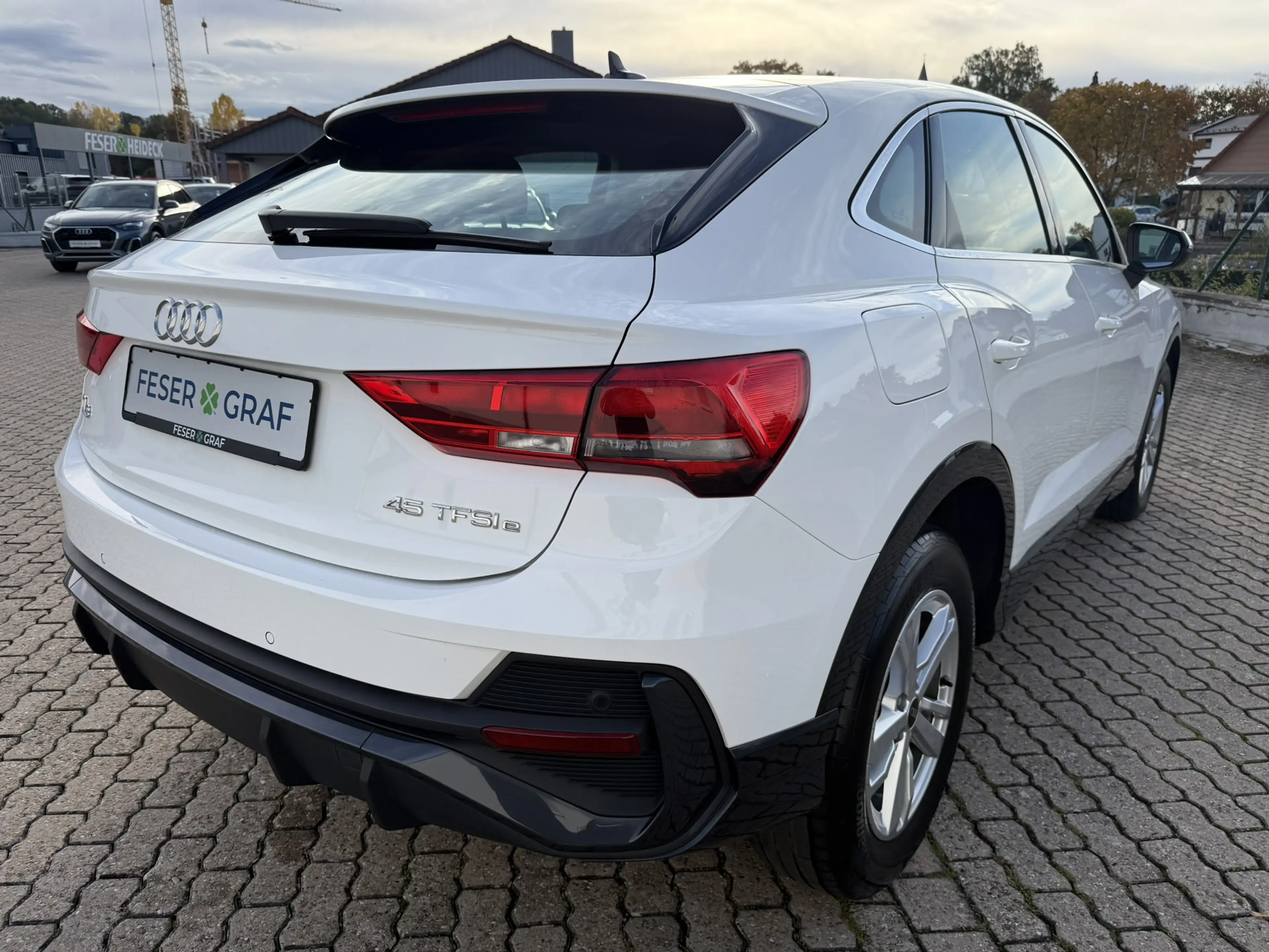 Audi Q3 Spb 45 TFSI e S tr. NAVI+ PDC+ VIRTUAL — photo 6