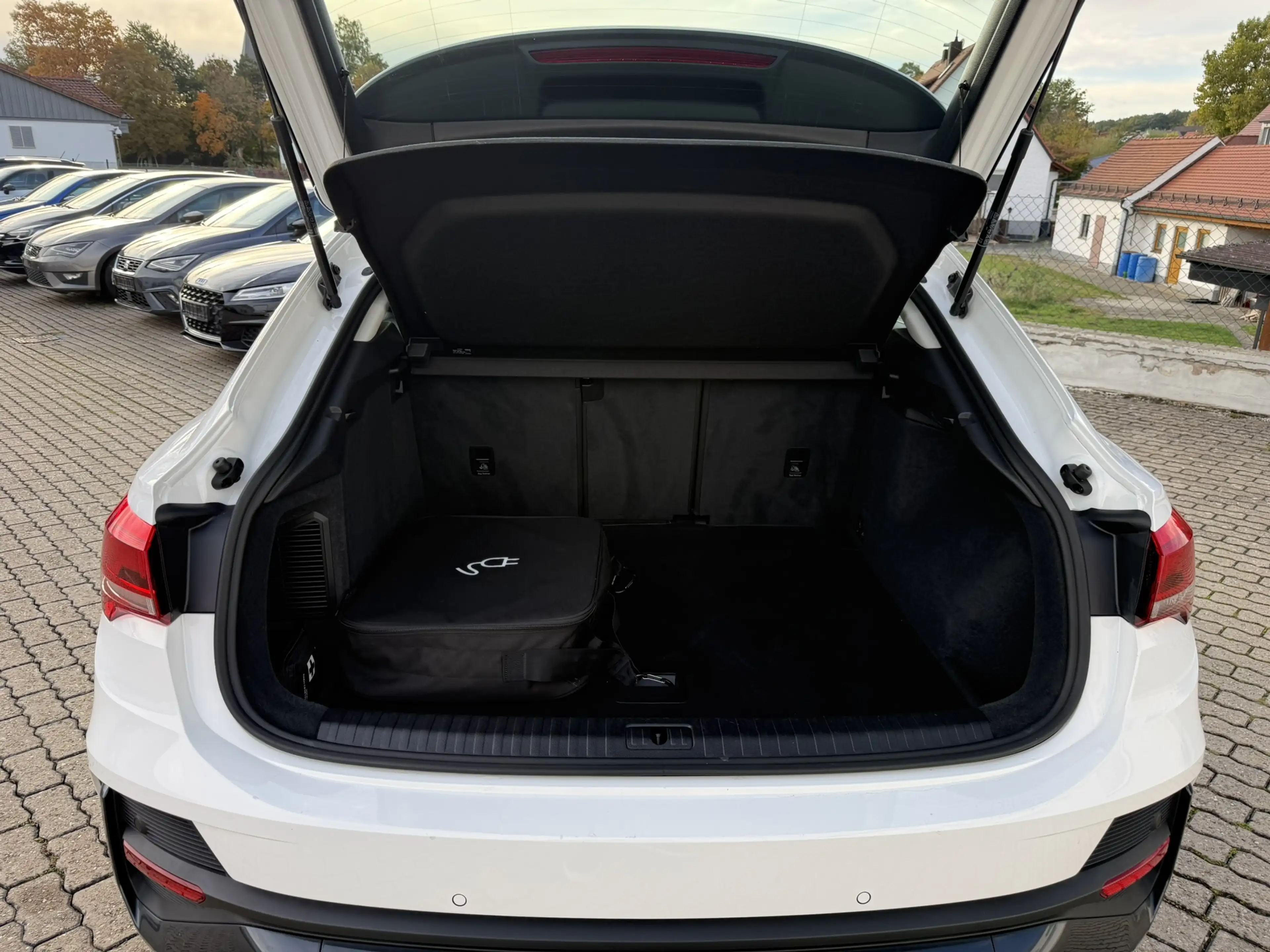 Audi Q3 Spb 45 TFSI e S tr. NAVI+ PDC+ VIRTUAL — photo 15