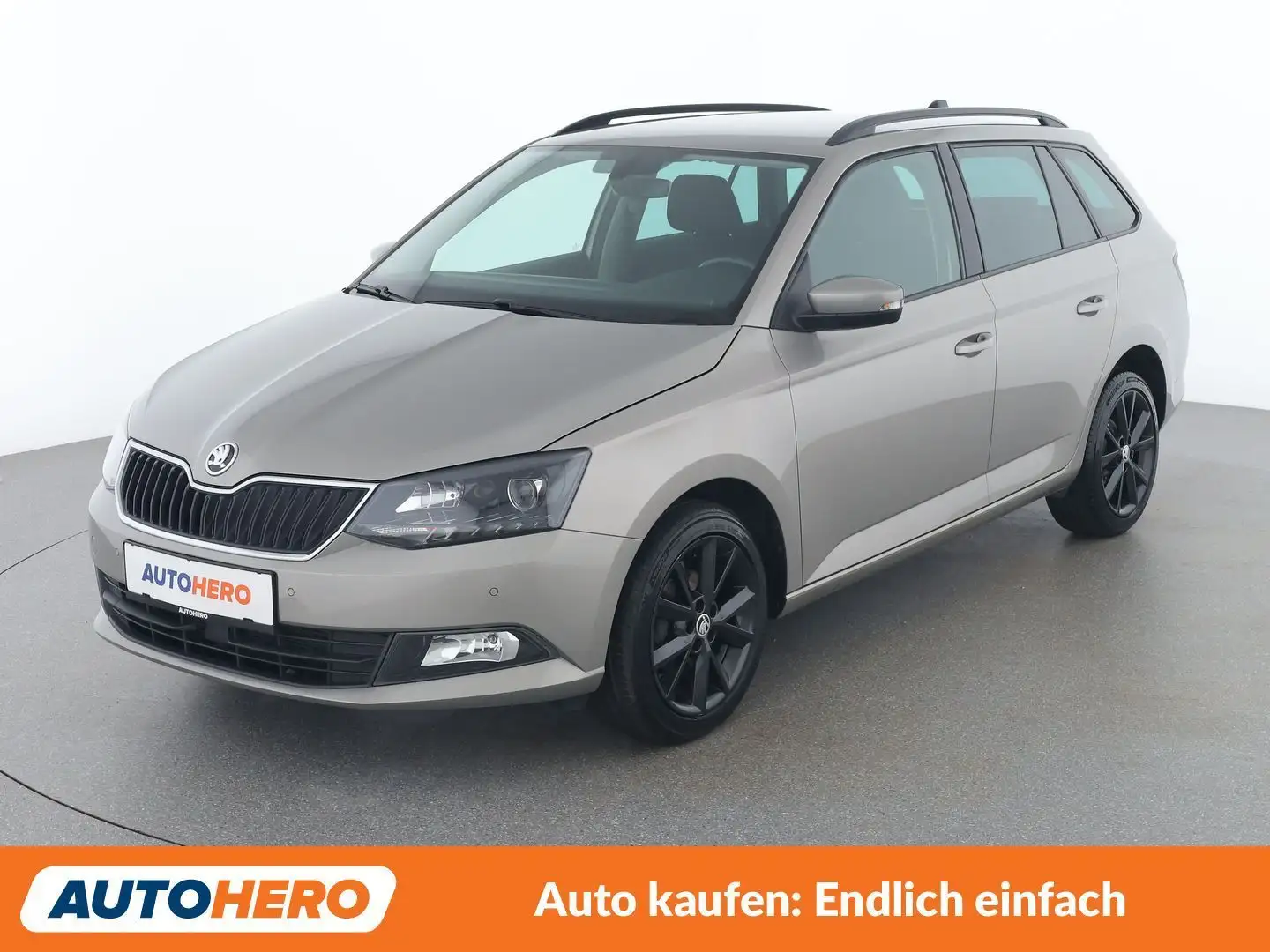 Skoda Fabia 1.0 TSI Style *PDC*ACC*SHZ*CAM*KLIMA* Beige - 1