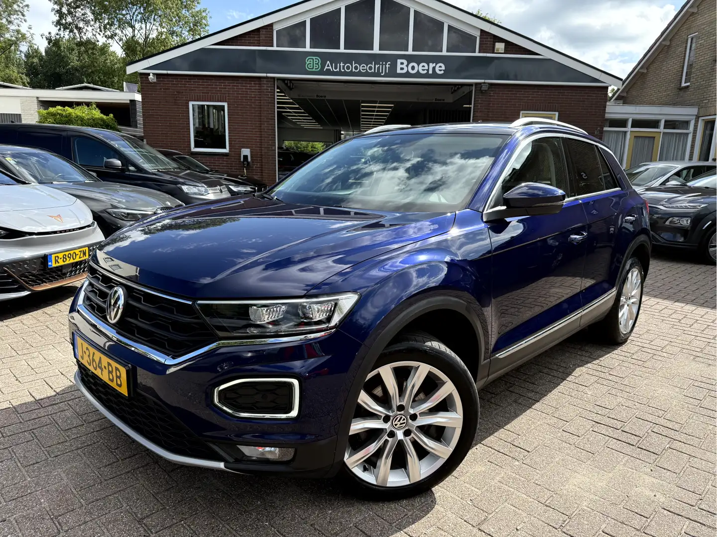 Volkswagen T-Roc 1.5 TSI Sport Camera, 18'Lmv, App Connect Blauw - 1