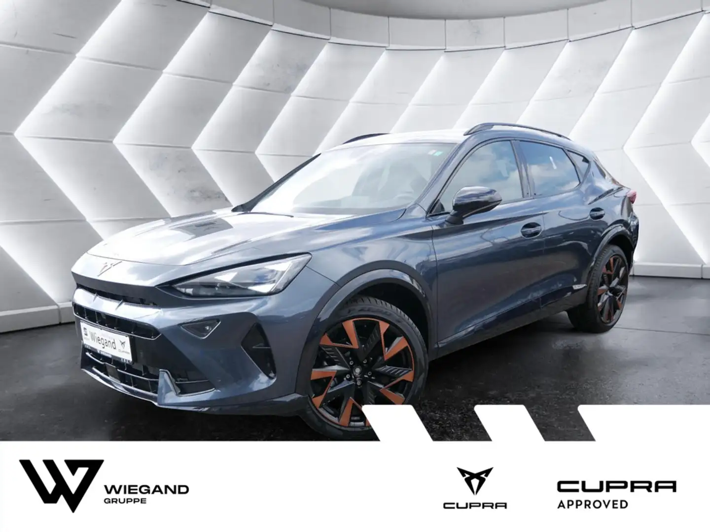 CUPRA Formentor 1.5 eTSI COPPER PURE-PERFORMANCE MA Grau - 1