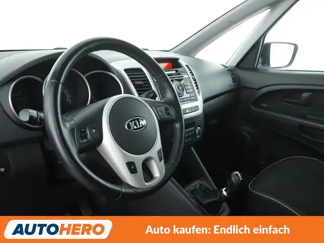 Kia Venga view 11