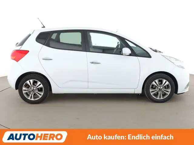 Kia Venga view 7