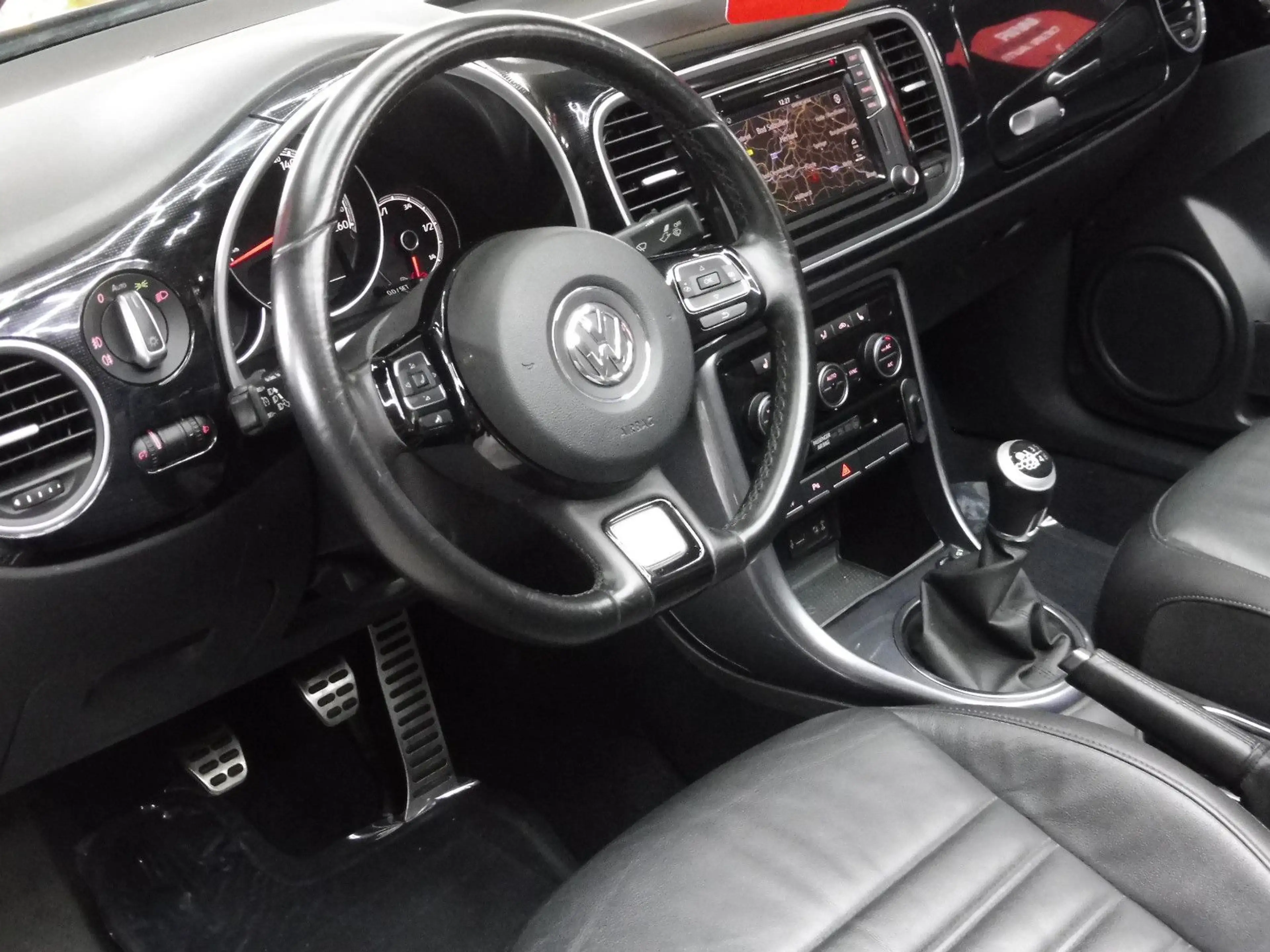 Volkswagen Beetle Cabriolet 1.4 TSI Sound 2.H/Leder/LED/XEN — photo 10