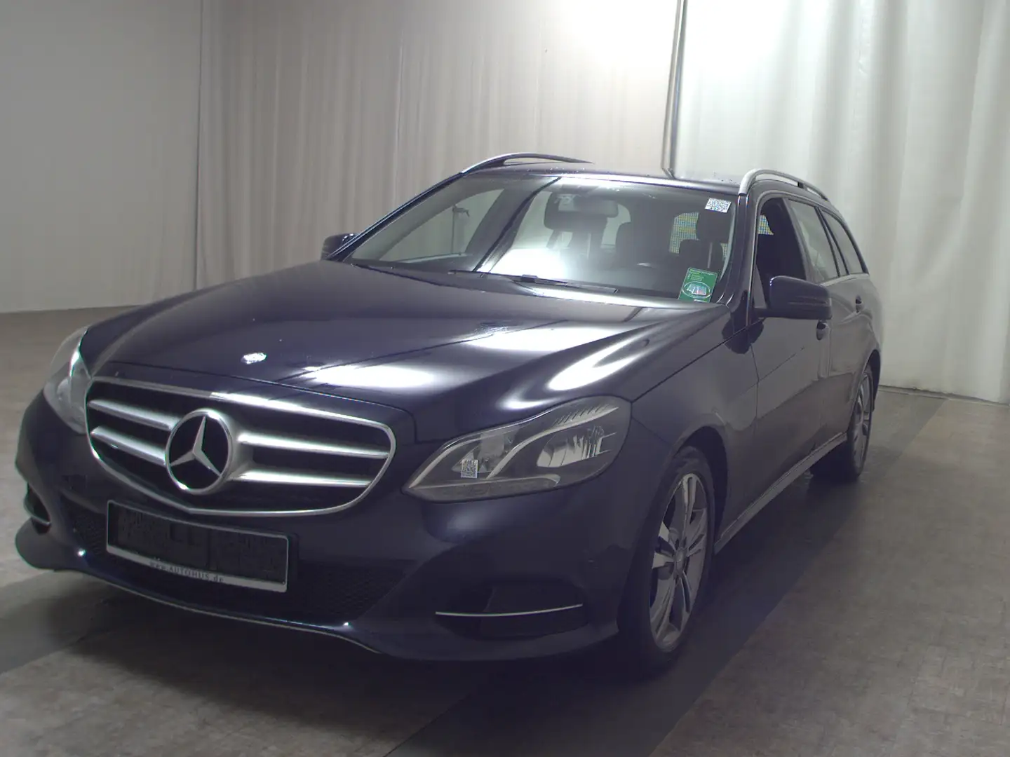 Mercedes-Benz E 250 T CDI Avantgarde Leder Navi LED AHK H-K Blau - 2