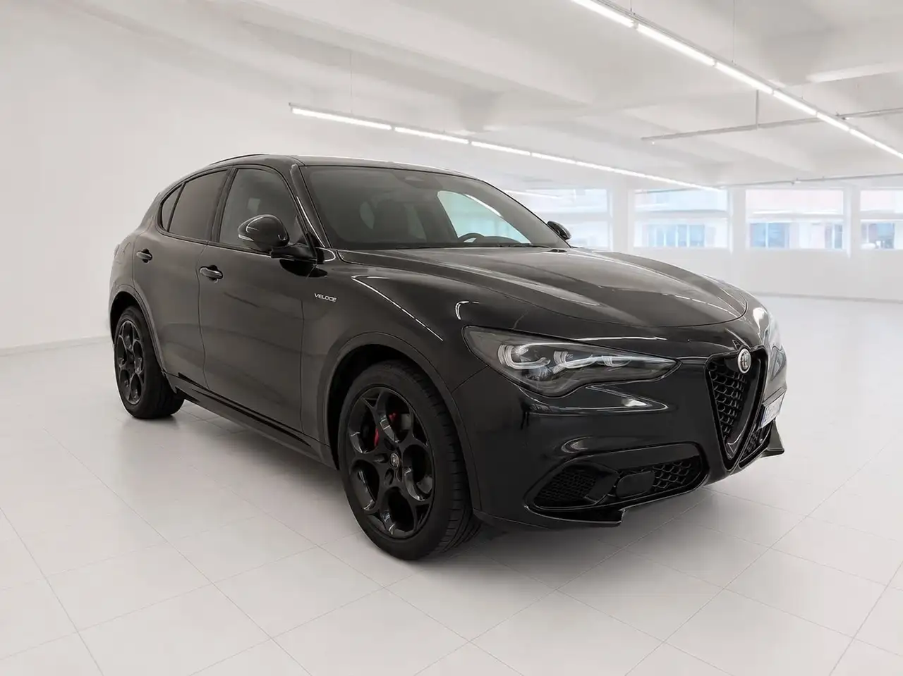 Alfa Romeo Stelvio 2024