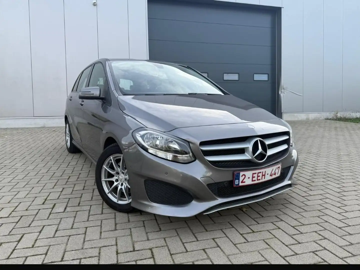 Mercedes-Benz B 200 B 200 d Argent - 2