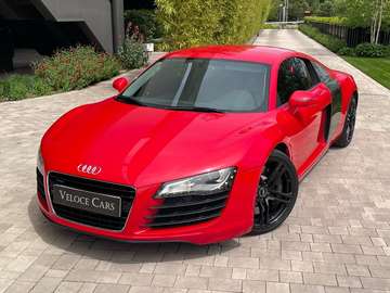 4.2 FSI quattro R tronic