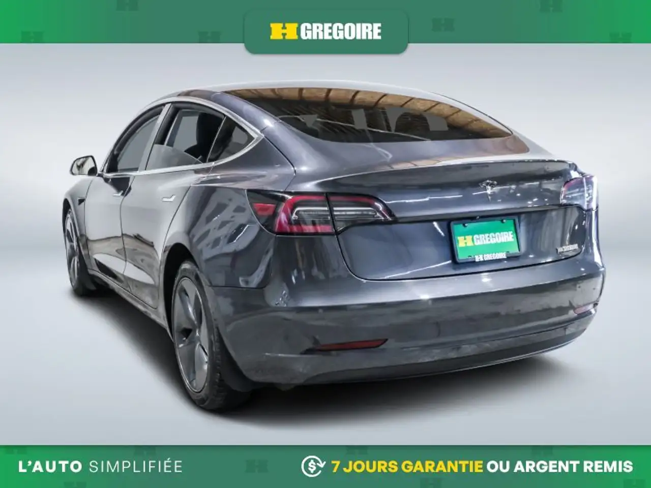 Tesla Model 3 снимка Tesla Model 3