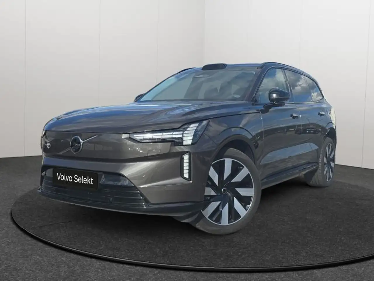 Volvo EX90