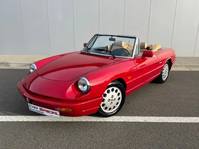 Alfa Romeo Spider - 2.0 l  - 125 cv -