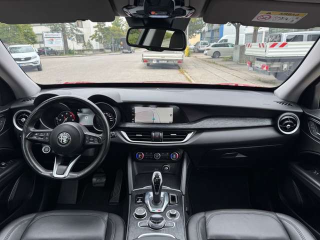 Alfa Romeo Stelvio 2.2d Super AT8 Q4 Xen/Leder/Navi/Kam/Key