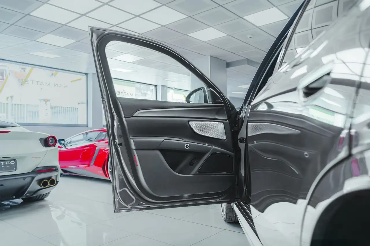 Maserati Grecale 2024