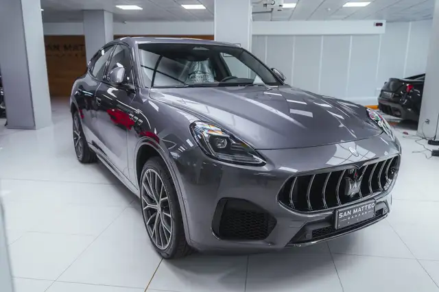 Maserati Grecale main image