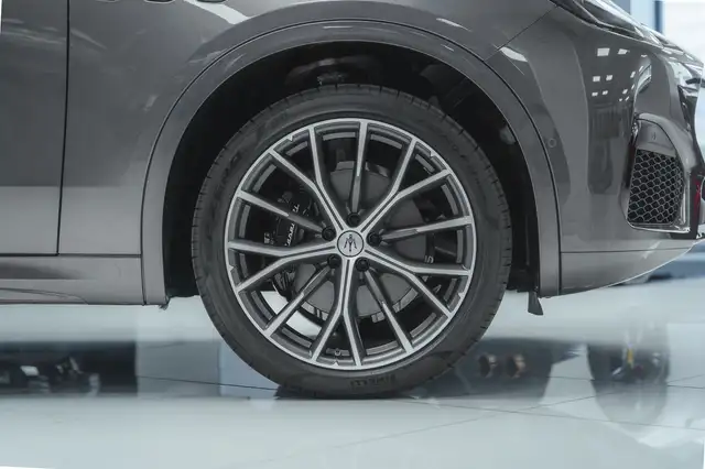 Maserati Grecale view 13