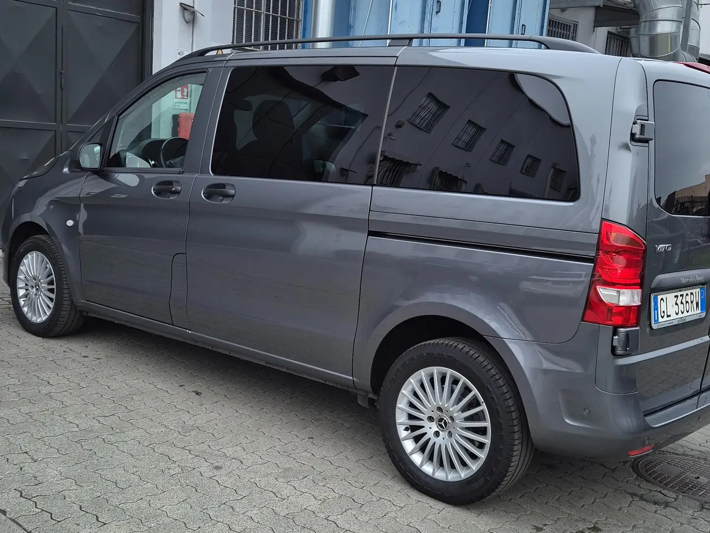 Mercedes-Benz Vito 119 4x4 Grigio - 2